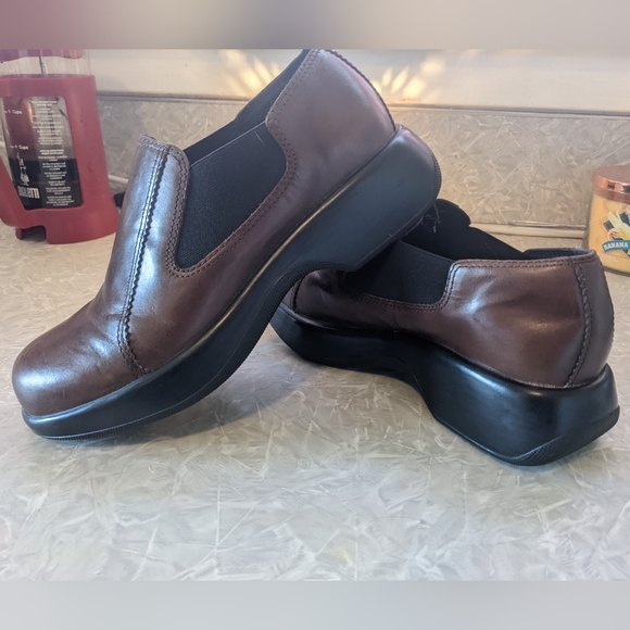 Dansko Brown Leather Shoes SZ 40 Square Blocky Great Condition - Picture 2 of 10